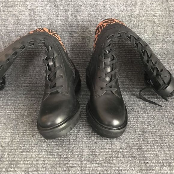 Antonio Melani Boots Women's Size 6 Black Logo Print Tall Combat Lug Sole - Picture 14 of 15